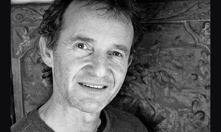 Anton Lesser Net Worth