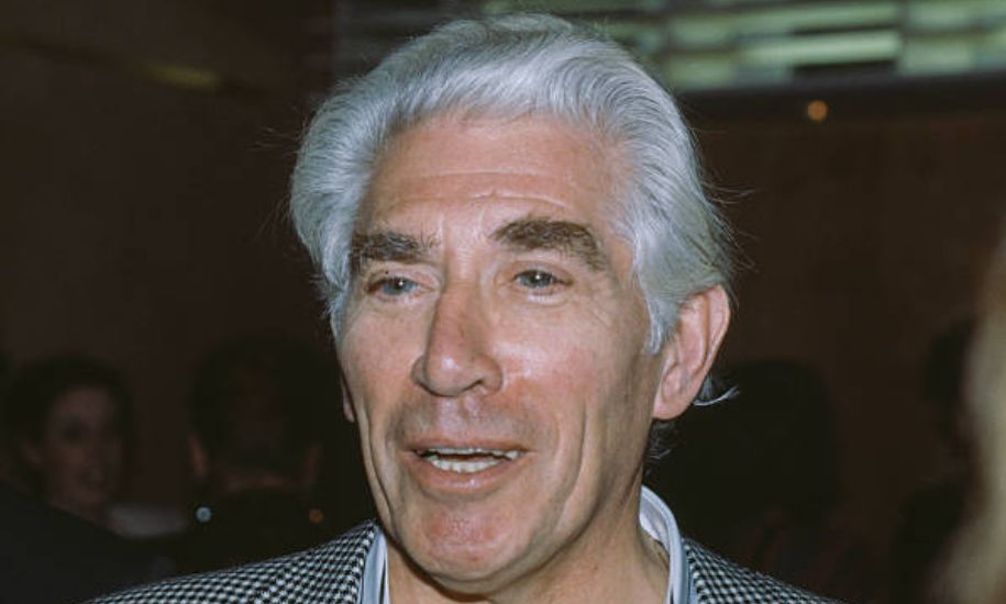 Frank Finlay